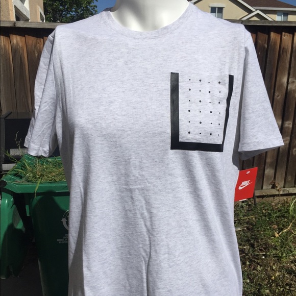 Nike Tech Fleece T-Shirt - Picture 1 of 5